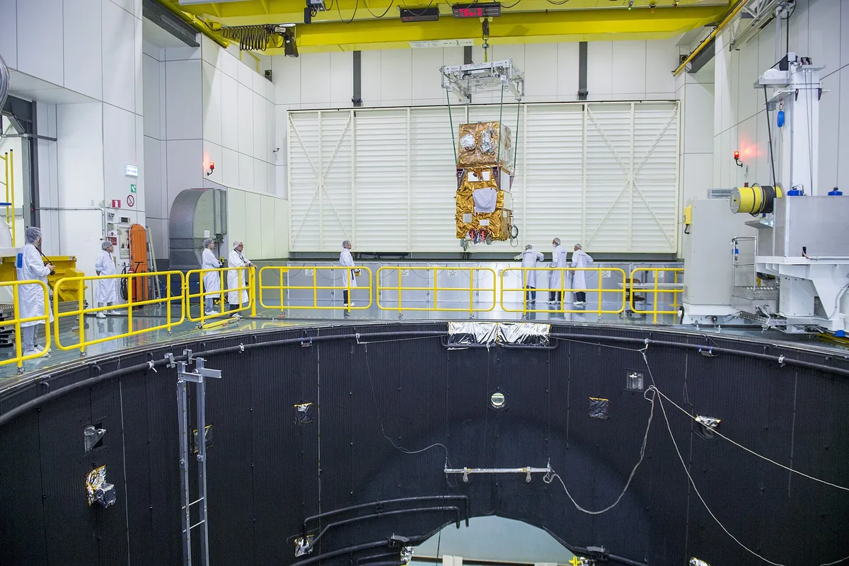 Thales Alenia Space construirá para Es'hailSat un satélite GEO definido por software