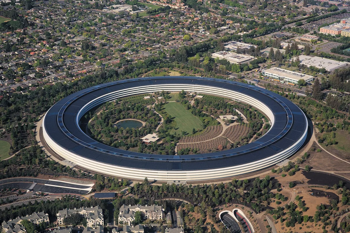 Apple Intelligence llega a 30 países con soporte en 15 idiomas, incluido el español